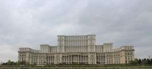 Alimentarea cu apă a Palatului Parlamentului, sistată de miercuri